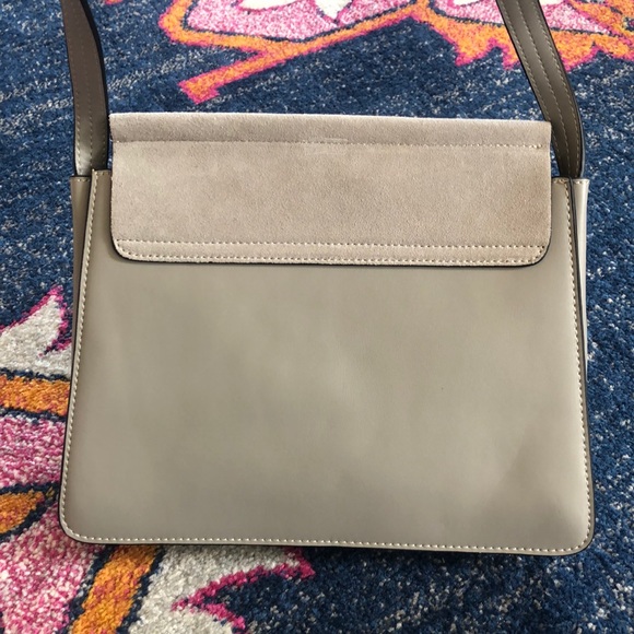 Handbag - Picture 3 of 5